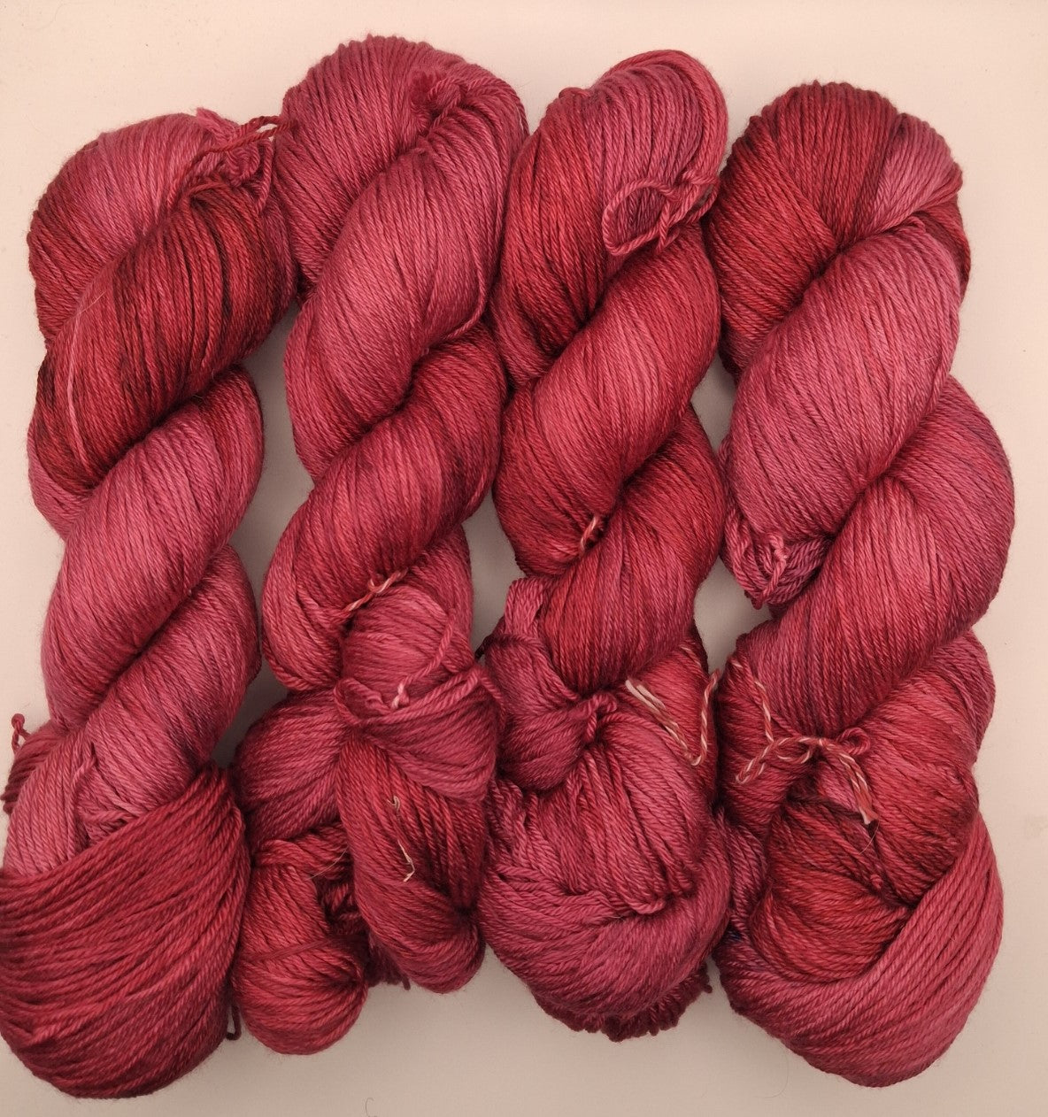 "Rosewood" 100G Merino/Silk hand dyed luxury Yarn 4 Ply