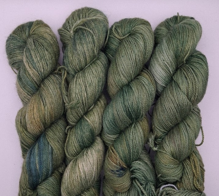 "Constable" 4 ply hand dyed yarn 100G Alpaca/Silk/ Cashmere