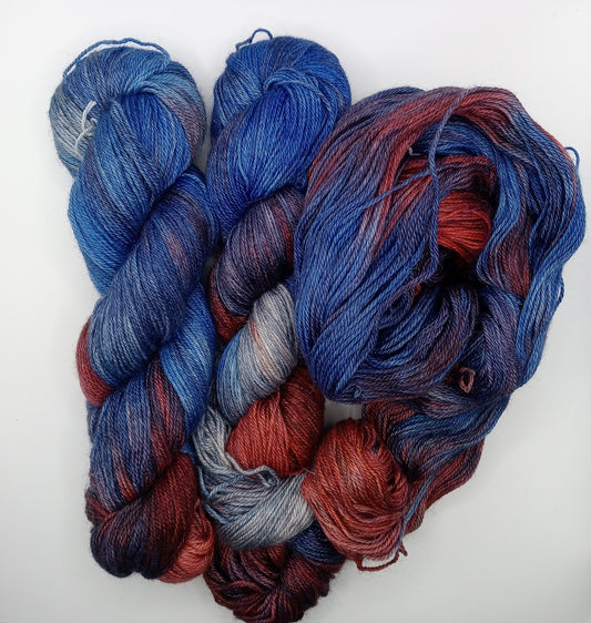 100G Alpaca/Silk/   Cashmere hand dyed 4 ply Yarn- "Pukeko"