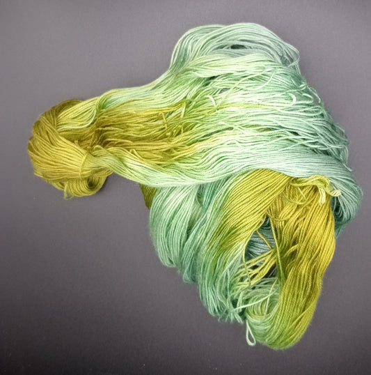 "Variegated Greens" recycled cotton 4 Ply 100g (Copy)