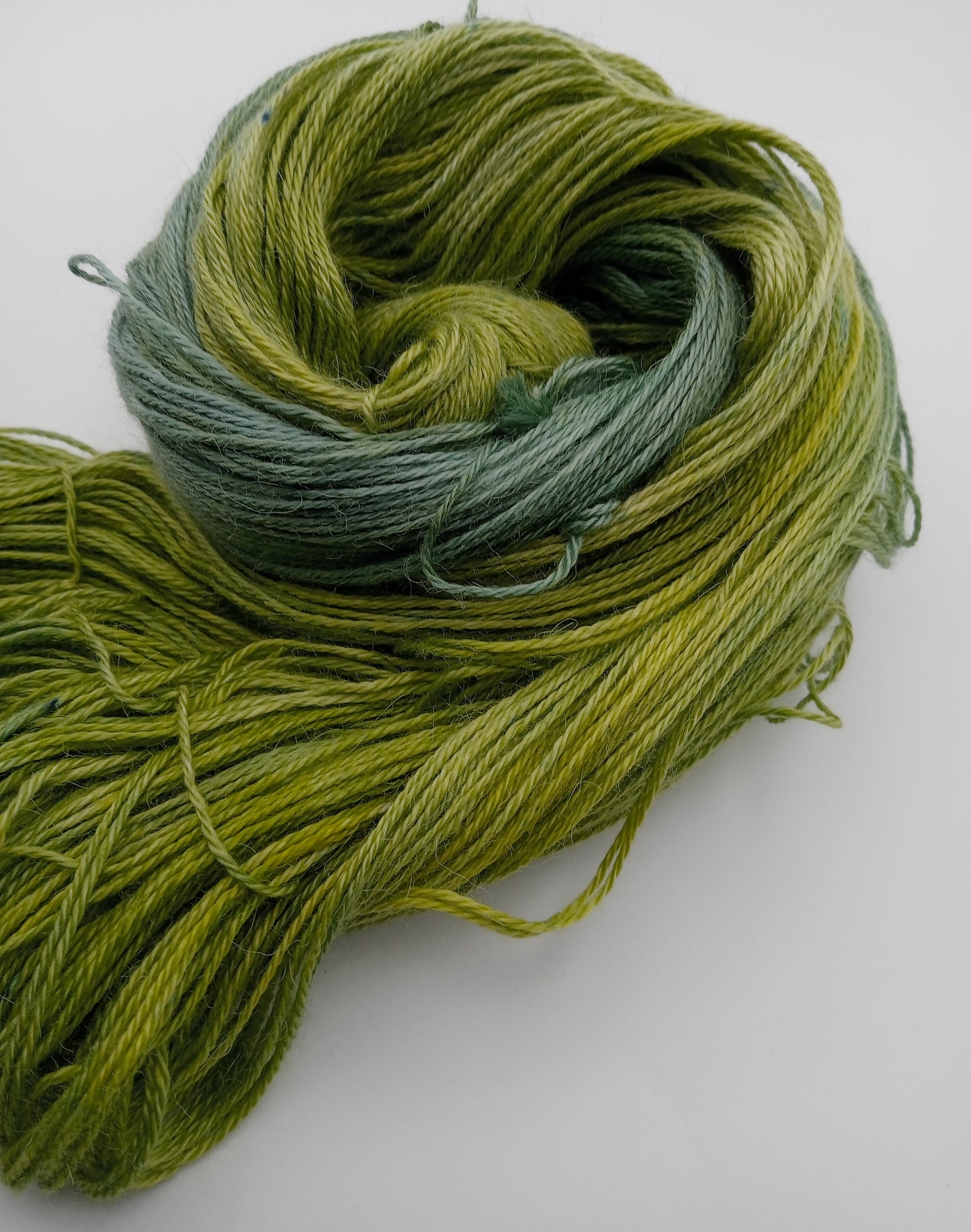 100G Alpaca/Silk/ Cashmere hand dyed 4 ply Yarn- "Bushmans Friend"