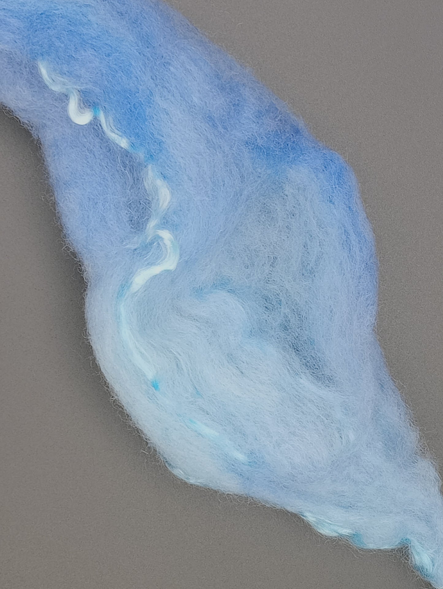 100G Merino/Tencel luxury fibre blend of hand dyed fibre combed top - "Polar Express"