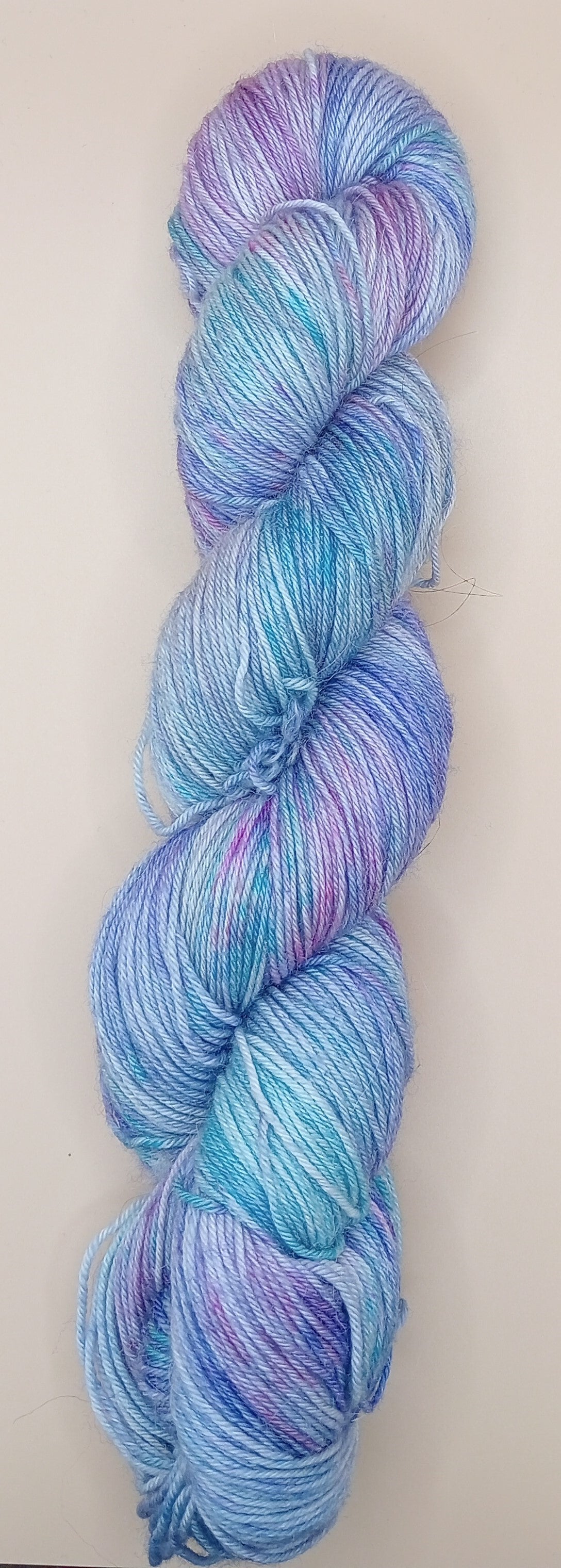 100G Merino/bamboo/silk- "Sweet Pea" Hand Dyed 4 ply