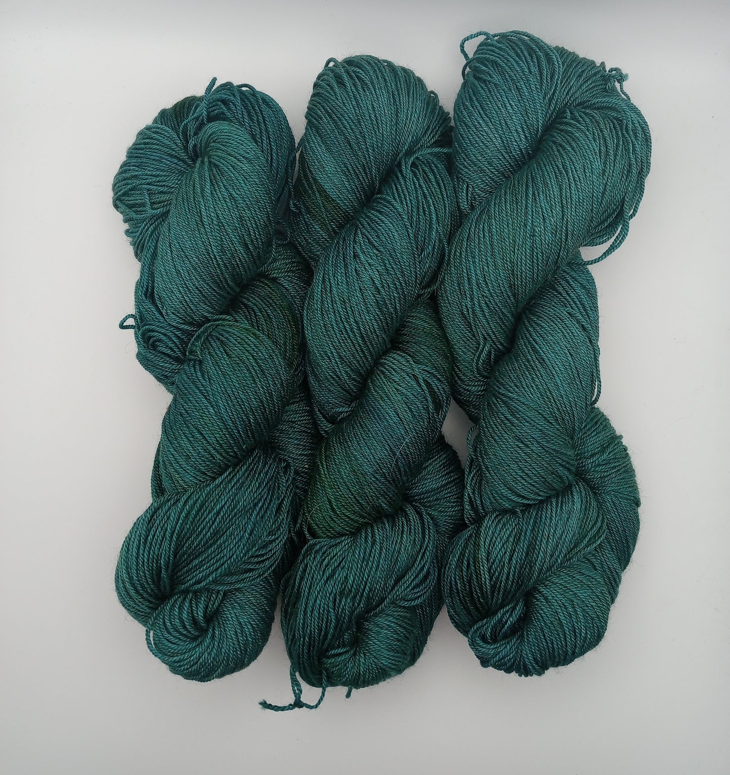 100G Merino/Silk/Yak hand dyed luxury Yarn 4 Ply- "Squeal for Teal"
