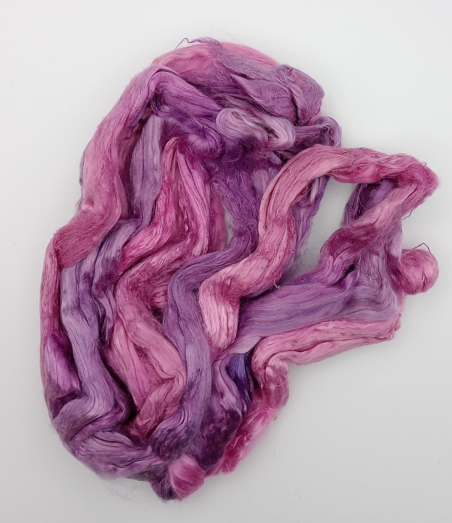 "pink and purples" Hand Dyed Luxury 50G 'A' Grade Pure Mulberry Silk combed top