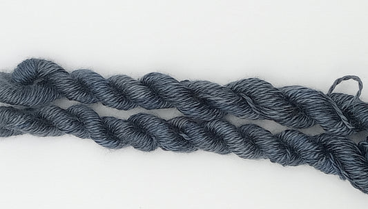 "Indigo" Renaissance historical a grade mulberry silk 3g