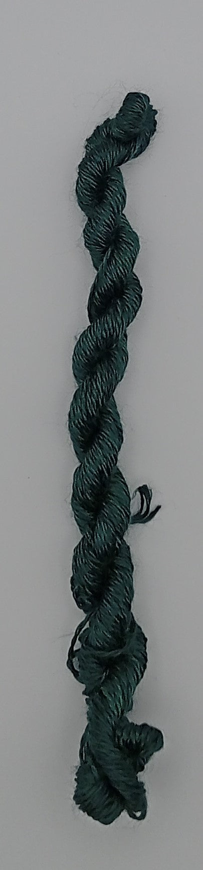 "Mallard Green" Tudor historical a grade mulberry silk 3g