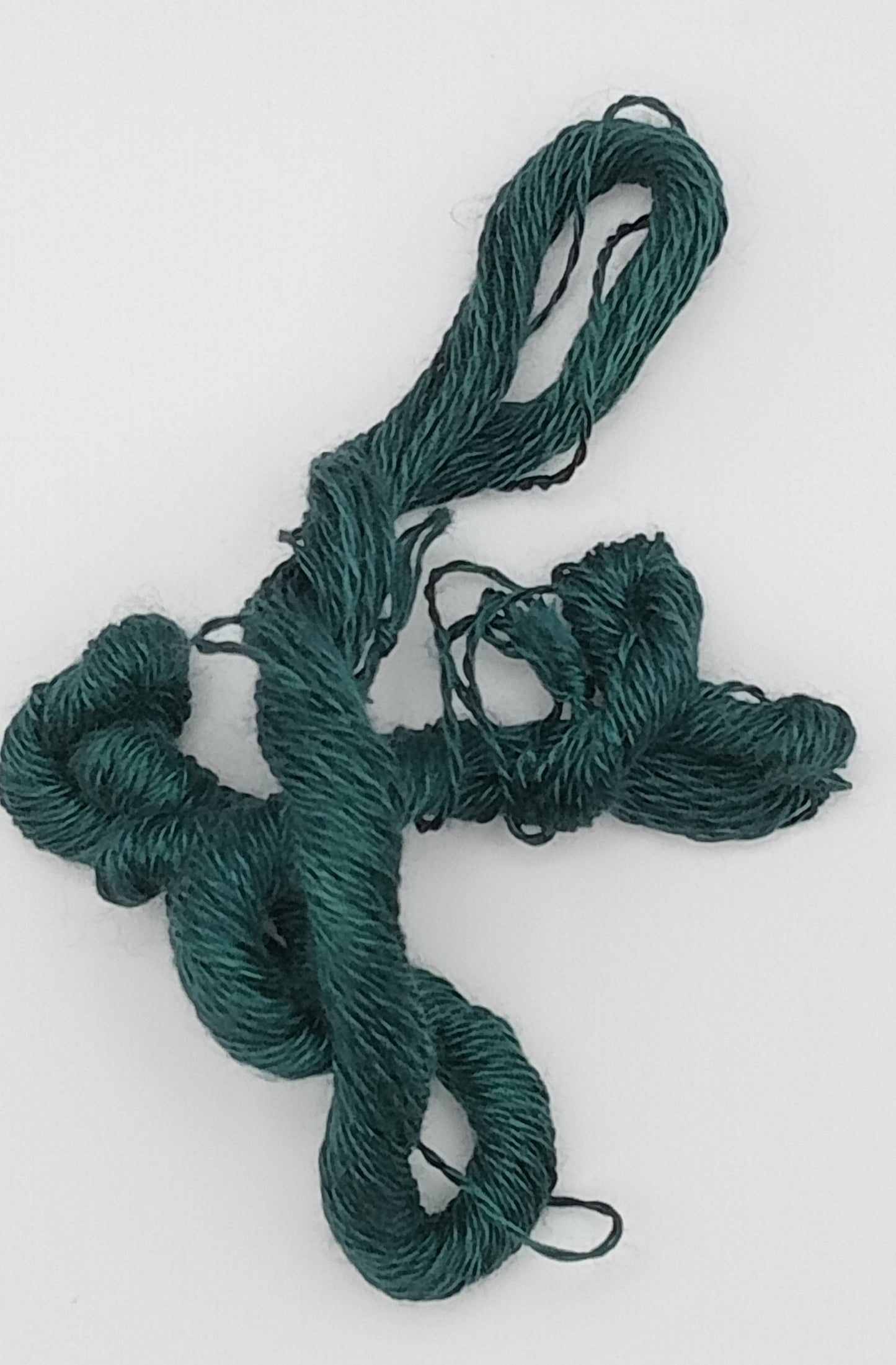 "Mallard Green" Tudor historical a grade mulberry silk 3g