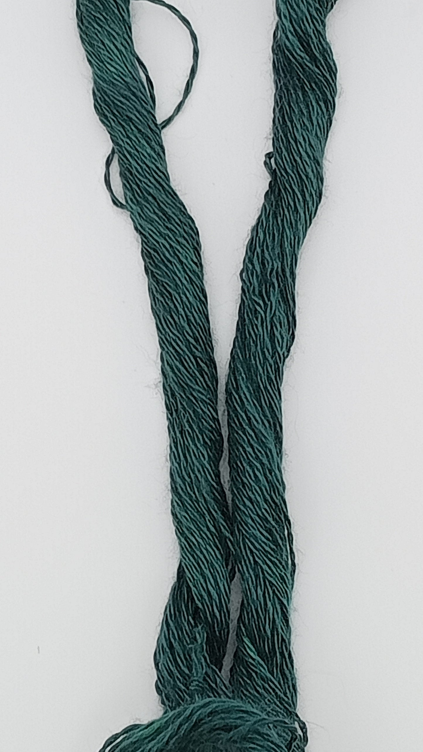 "Mallard Green" Tudor historical a grade mulberry silk 3g