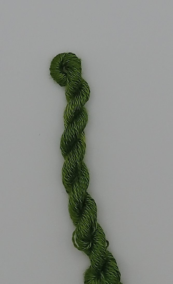 "Goose Turd Green" Tudor historical a grade mulberry silk 3g
