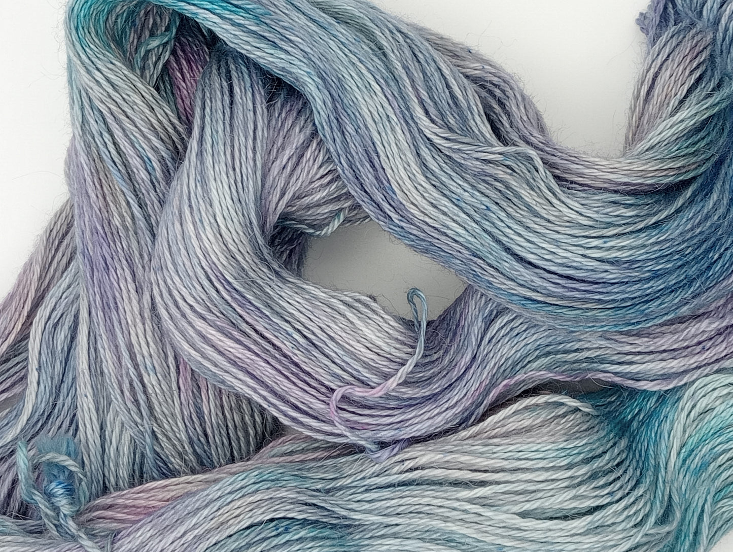 "Hibiscus" 4 ply hand dyed yarn 100G Alpaca/Silk/   Cashmere