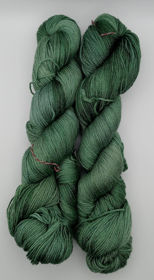 "Fernsong" - 100G Merino/Silk hand dyed Yarn 4 Ply
