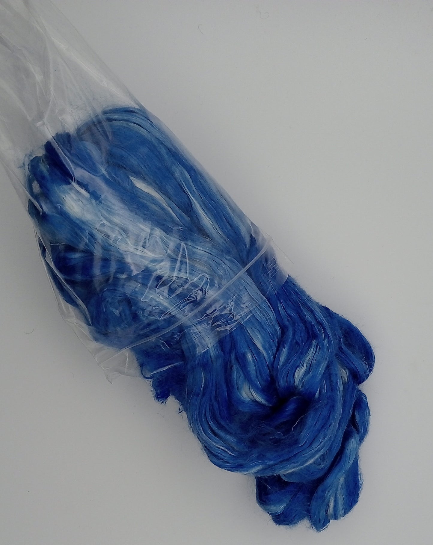 "Vivid Blue" Hand Dyed Luxury 50G 'A' Grade Pure Mulberry Silk combed top