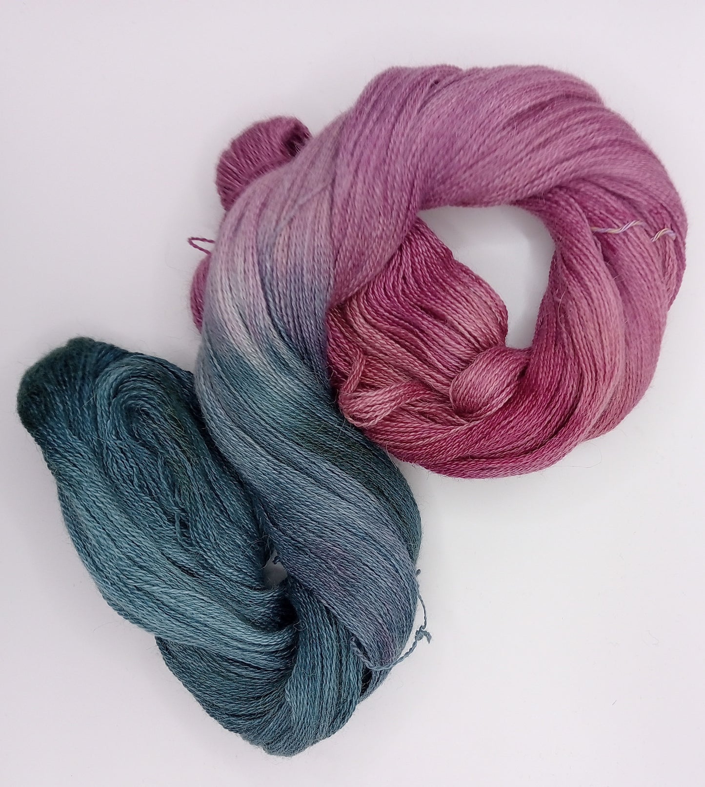 100G Alpaca/Silk/ Cashmere hand dyed Lace Weight Yarn- "Whitianga Springs"