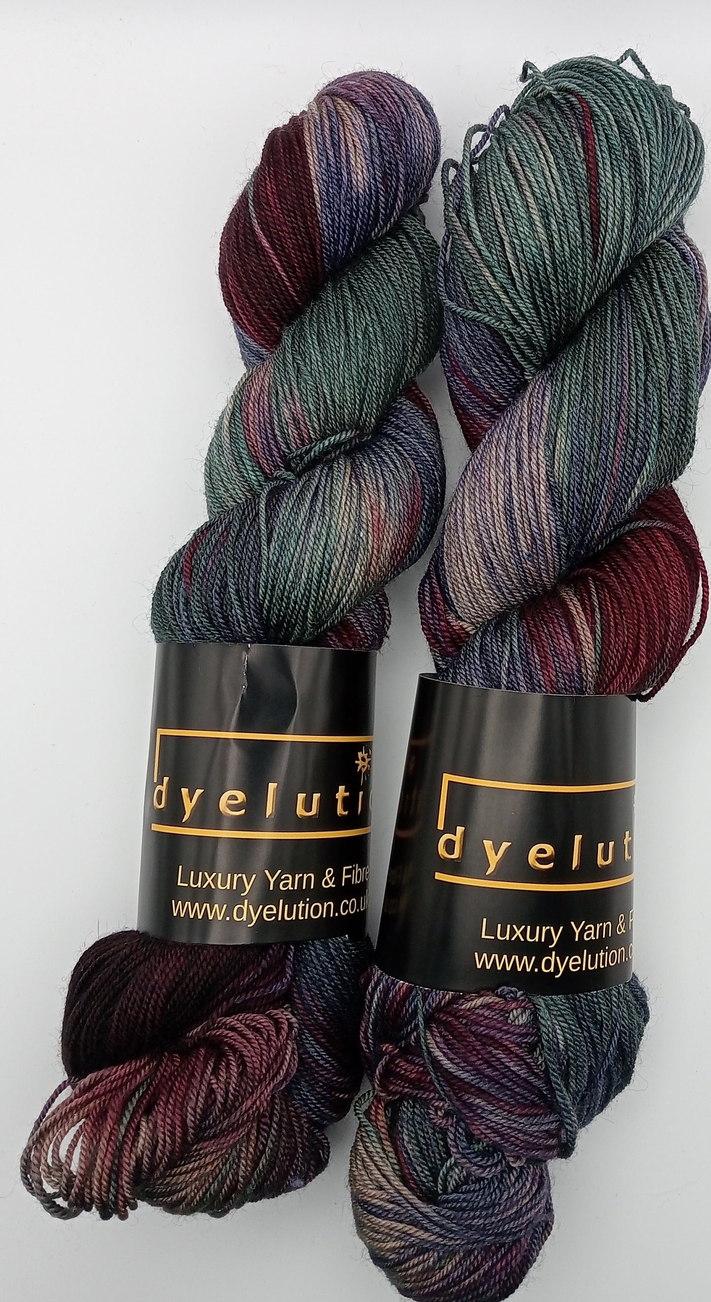 100G Merino/Silk/Yak hand dyed luxury Yarn 4 Ply- "Tui"