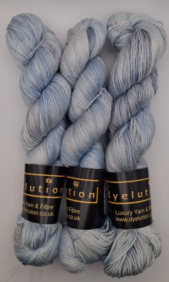 "Cumulus" 100G Merino/Tencel hand dyed luxury Yarn 4 Ply