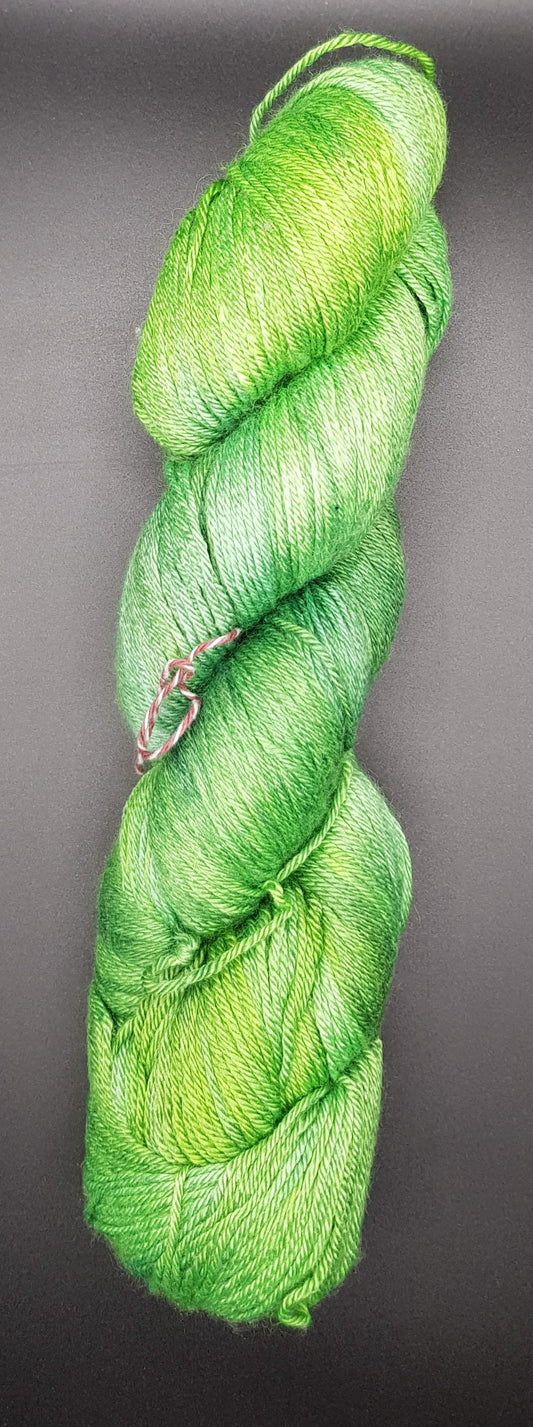 100G Merino/Silk hand dyed Yarn 4 Ply- "Esmiralda"