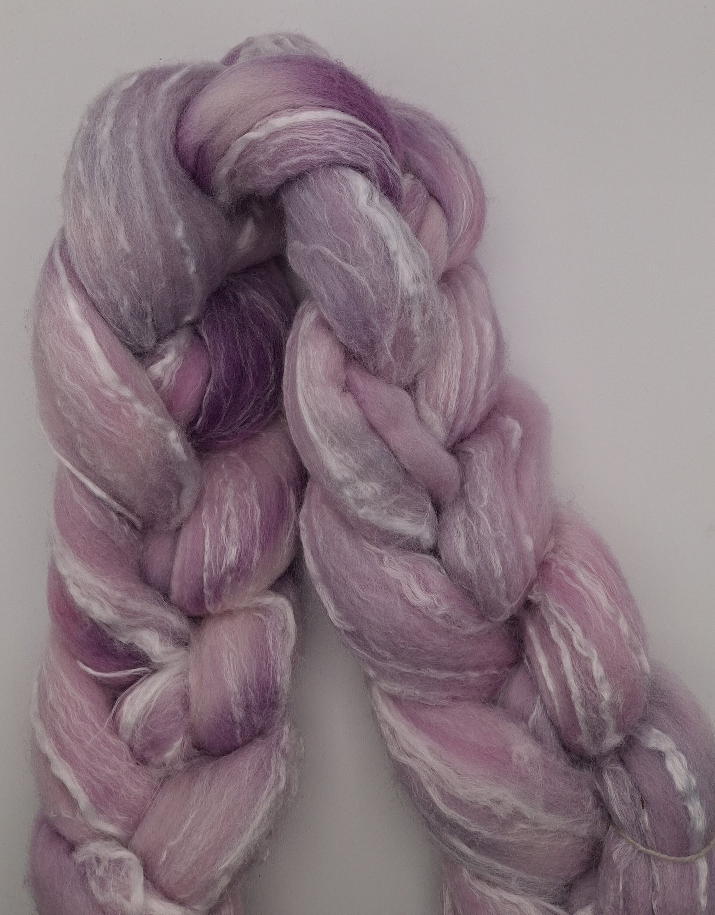 "Chantilly Rose" 100G merino/bamboo hand dyed fibre combed top