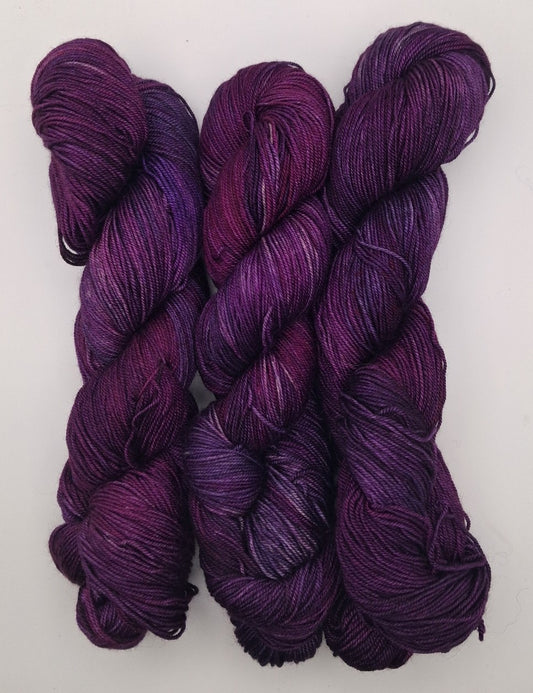 "Purple Passion" - 4 ply - 100G Merino/Silk/Yak hand dyed luxury Yarn