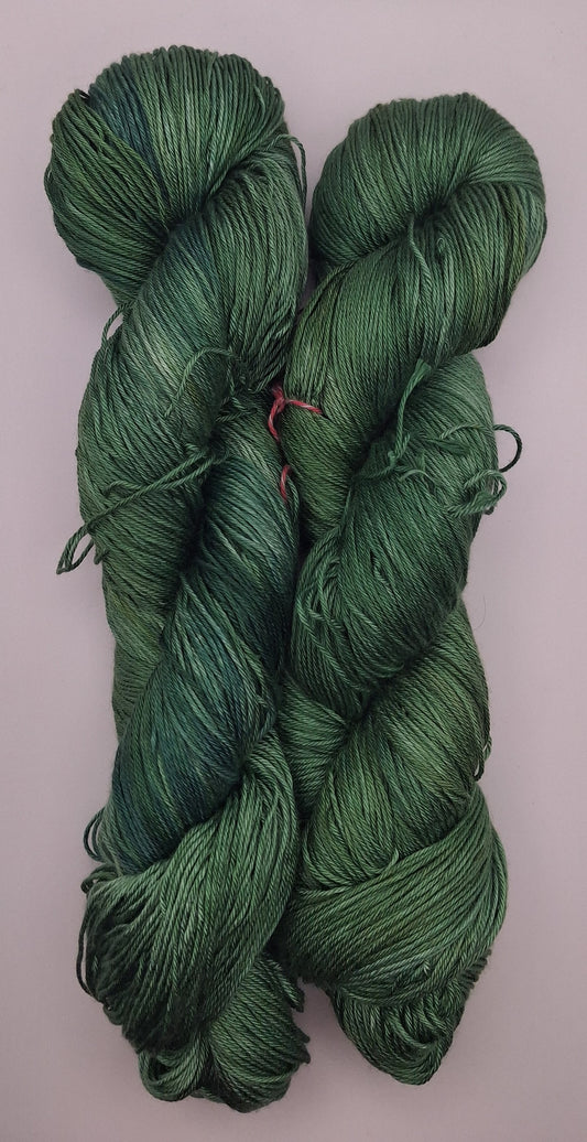 "Holloway" - 4 ply 100G 'A' Grade Pure Mulberry Silk Hand dyed (Copy)