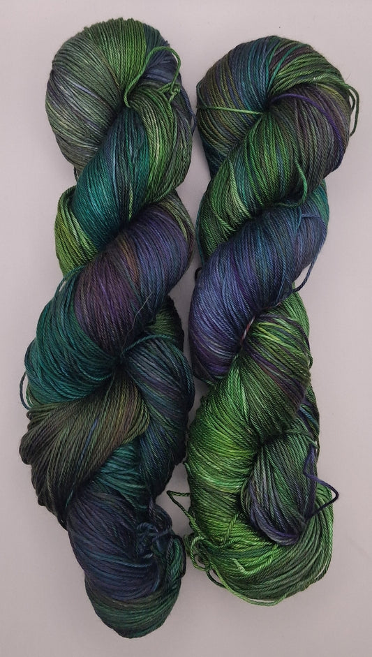 "Peacock"  4 ply 100G 'A' Grade Pure Mulberry Silk hand dyed