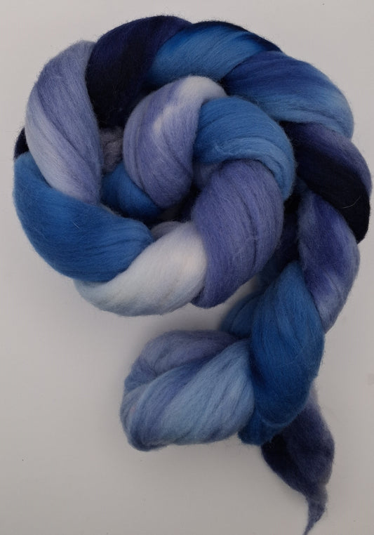 "Blue SIlence" 100G Rambouillet luxury hand dyed fibre combed top