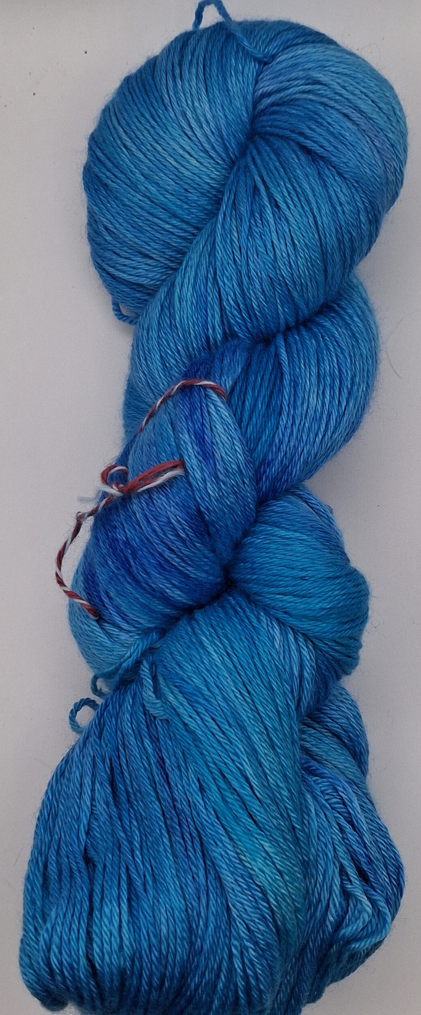 "Glacial Light" - 100G Merino/Silk hand dyed Yarn 4 Ply