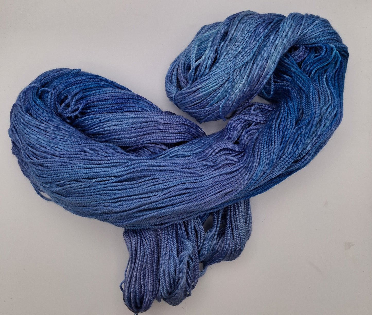 "Periwinkle" - 100G Merino/Silk hand dyed Yarn 4 Ply