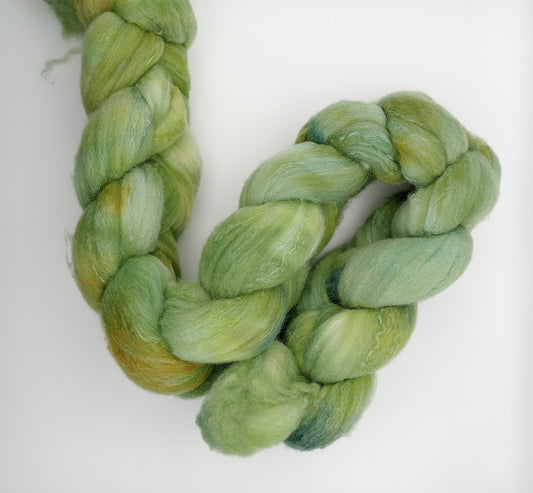 100G Rambouillet/Silk luxury hand dyed fibre combed top - "Meadow Green"