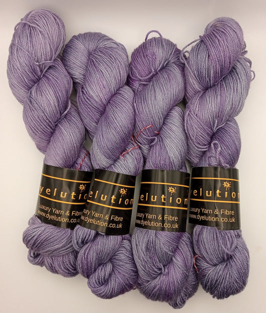 "Blackberry Sorbet" 100G Merino/Silk hand dyed Yarn 4 Ply