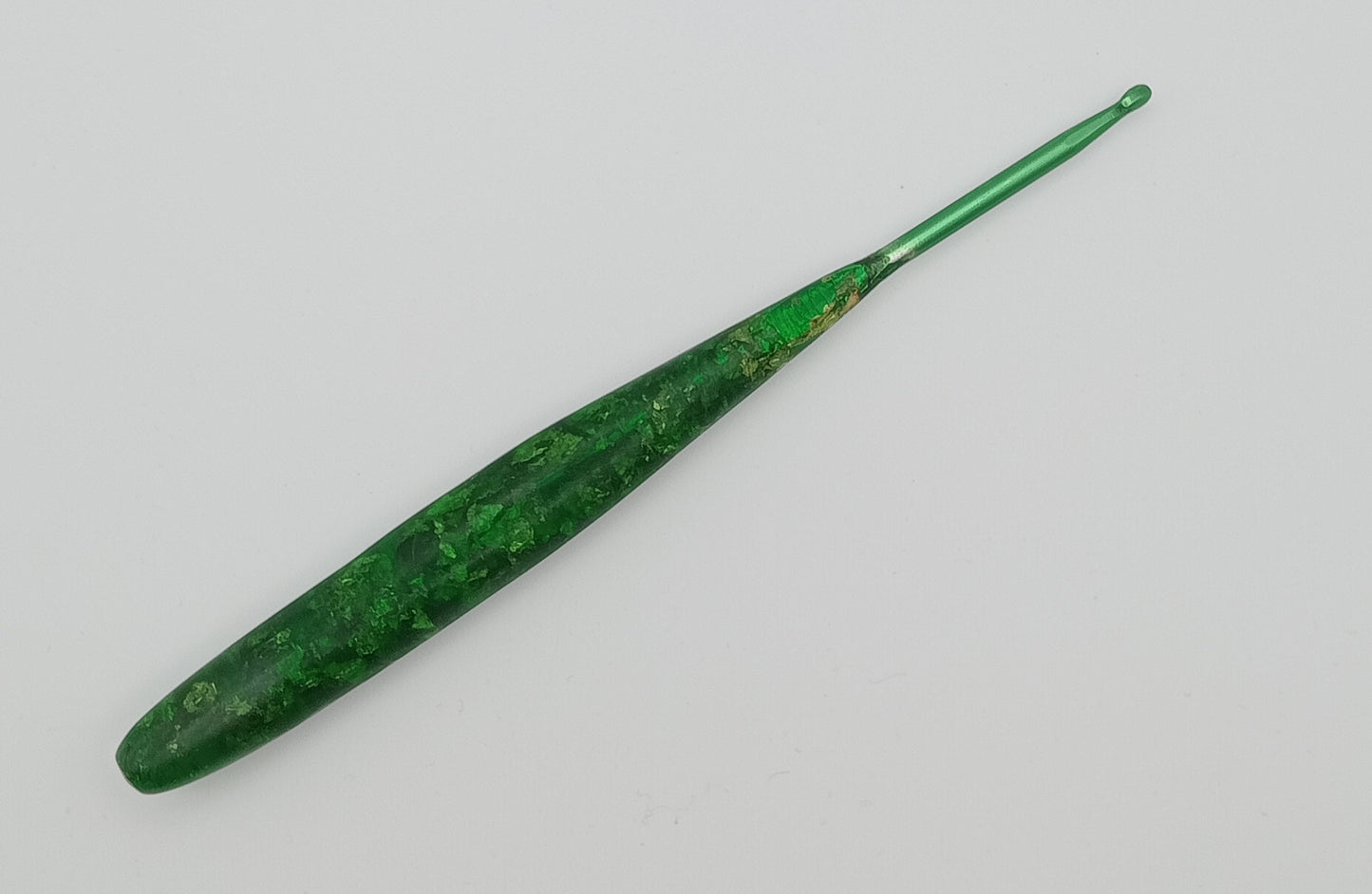 4.0 mm Ergonomic Crochet Hooks - Resin Hand Made Green