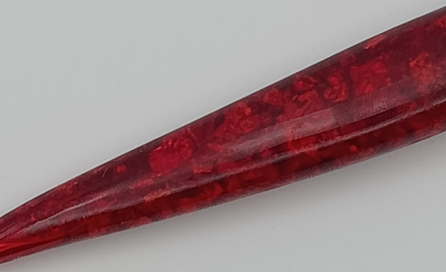 3.0mm Ergonomic Crochet Hooks - Resin Hand Made Red