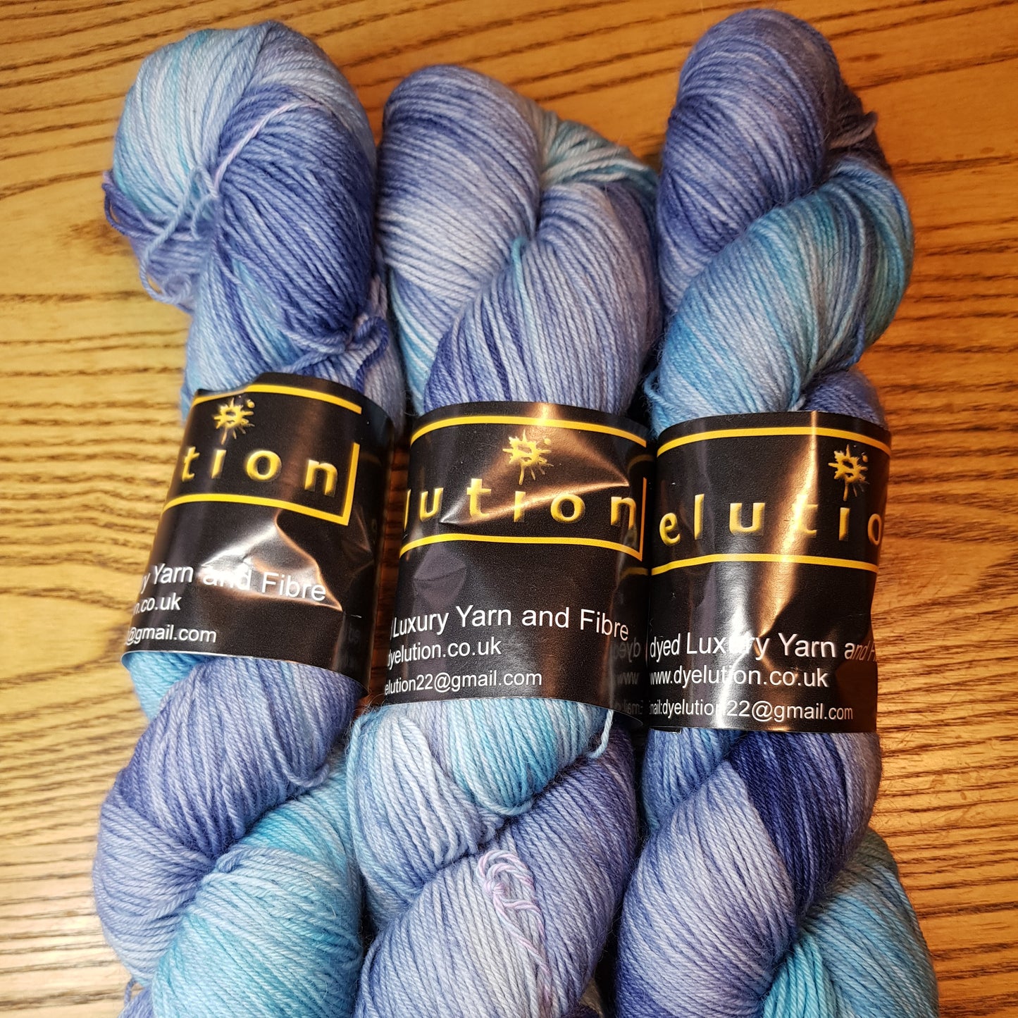 100G hand dyed Bluefaced Leicester/Nylon High Twist sock yarn - "Surfs Up" - **SALE**