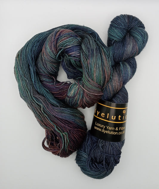 100G Merino/Silk/Yak hand dyed luxury Yarn 4 Ply- "Tui"