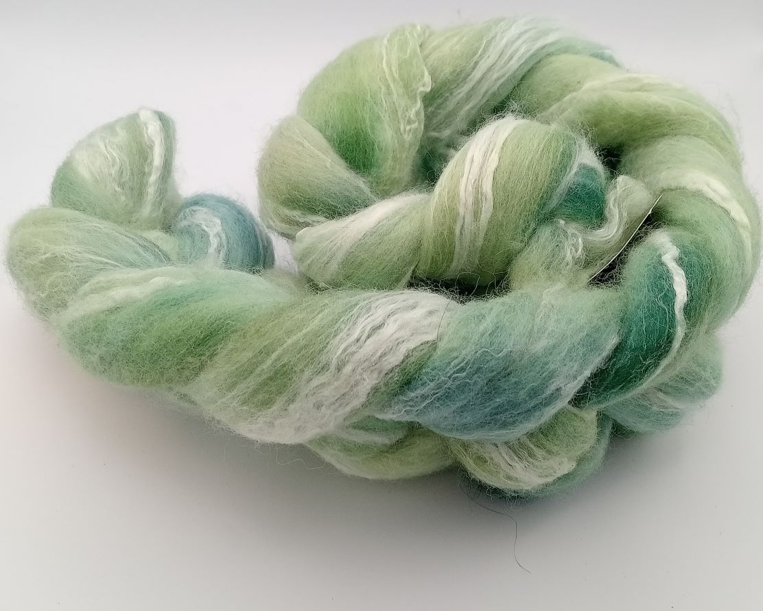 100G merino/bamboo hand dyed fibre combed top - "Mint Ice"