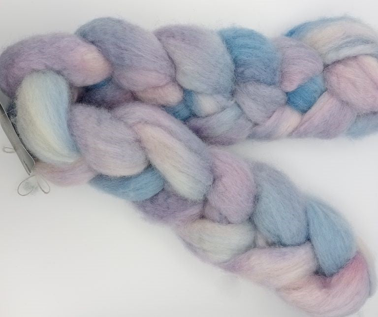 "Nigella" Bluefaced Leicester hand dyed luxury blend 100g