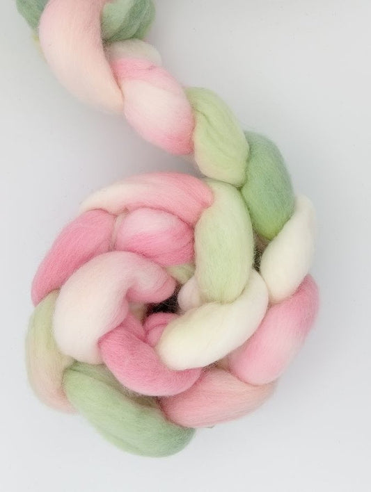 100G Falkland hand dyed fibre combed top - "Citrus Berry Sorbet"