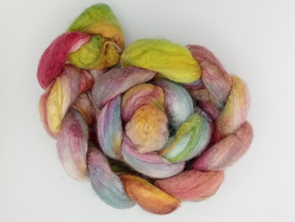 100g Merino/Mulberry Silk Luxury Hand Dyed combed top - "Sweet Pea"